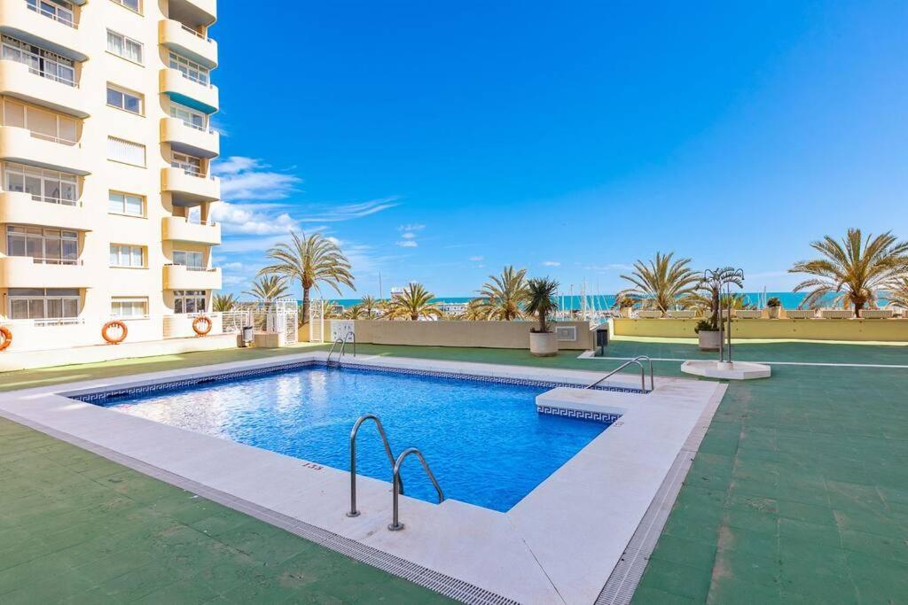 Seaview Estepona Marine Port With Pools Esterno foto